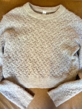 Lululemon Sweater